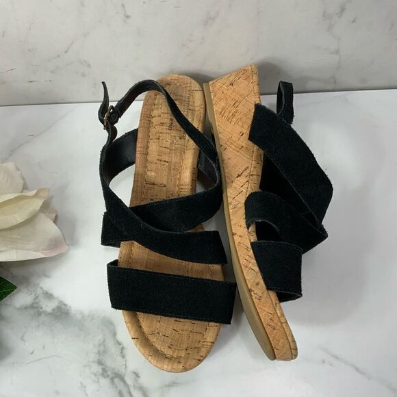 LANDS’ END cork wedge heel black suede sandals - Picture 2 of 6